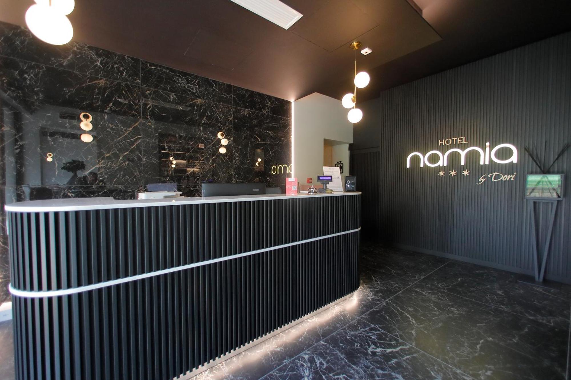 Hotel Namia By Dori Bardolino Exteriér fotografie