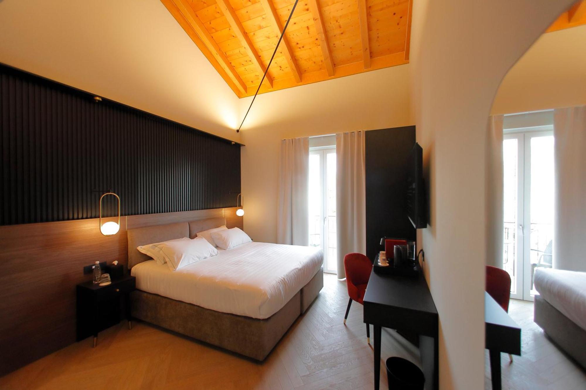 Hotel Namia By Dori Bardolino Exteriér fotografie