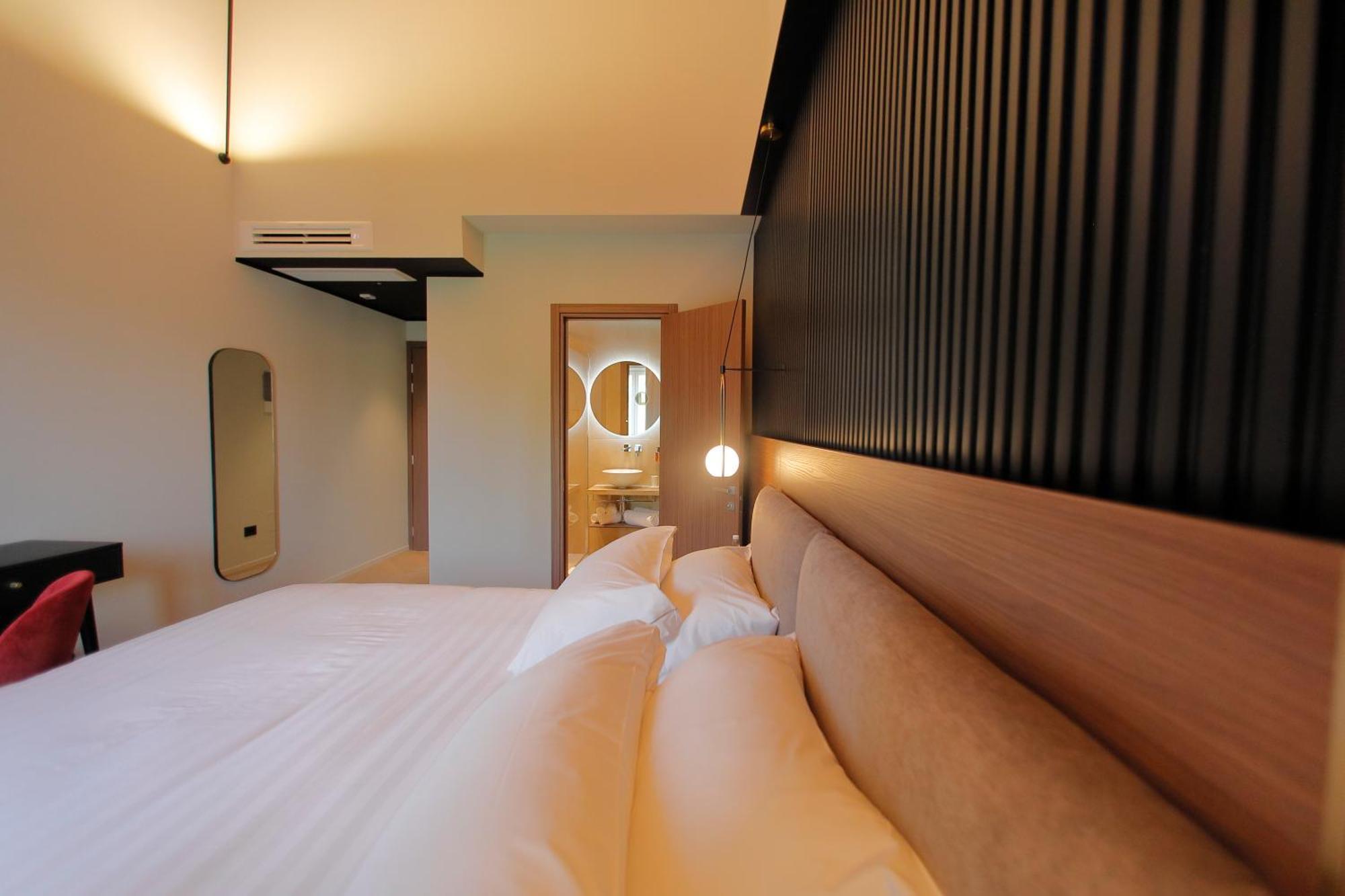 Hotel Namia By Dori Bardolino Exteriér fotografie