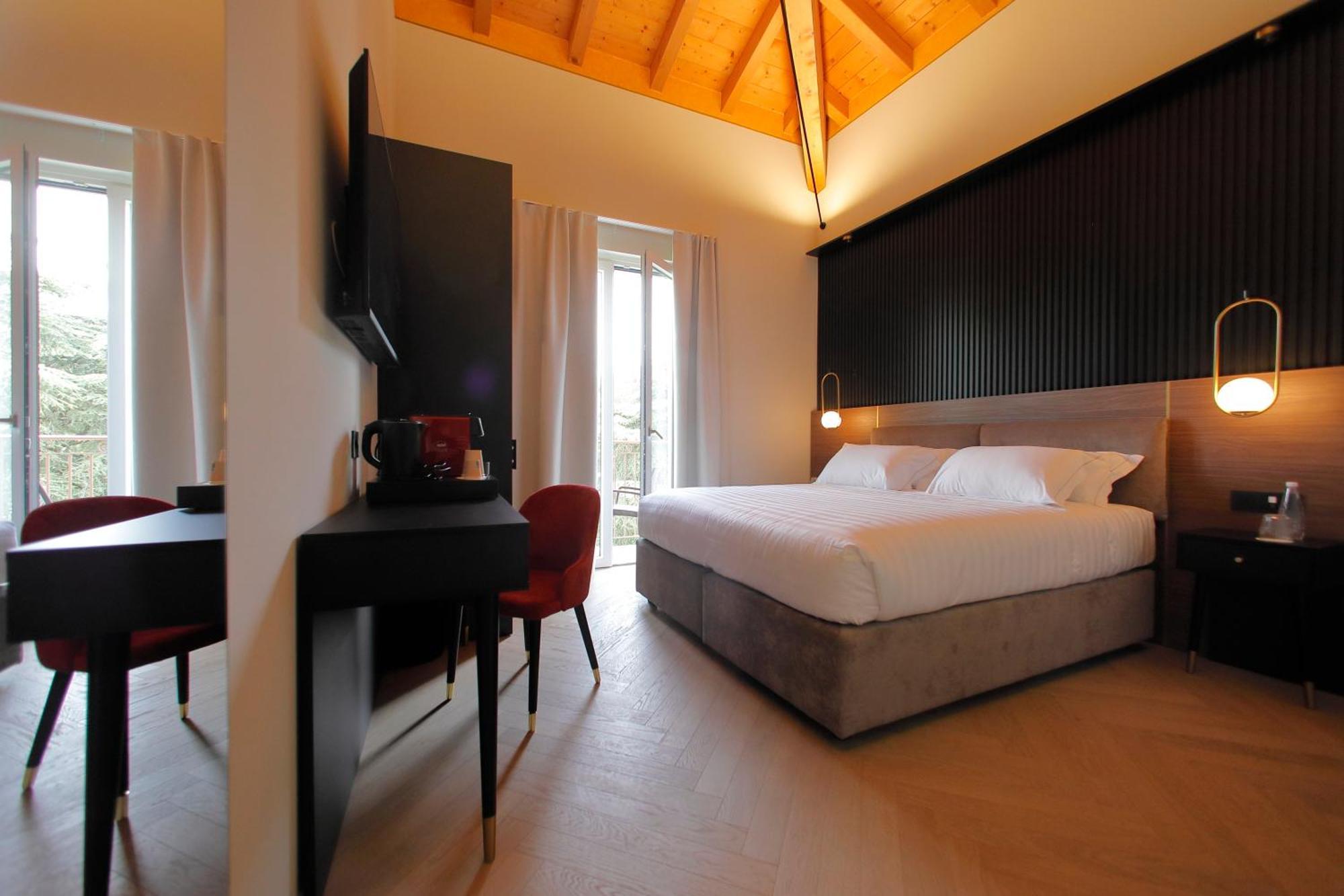 Hotel Namia By Dori Bardolino Exteriér fotografie
